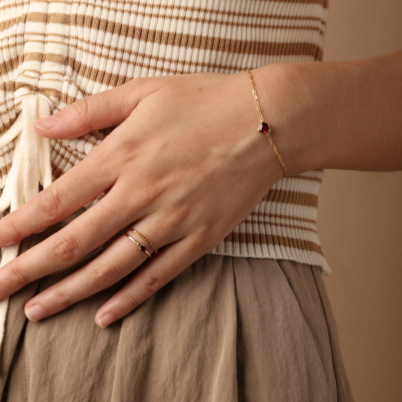 Amyra 14K Solid Gold Garnet Bracelet